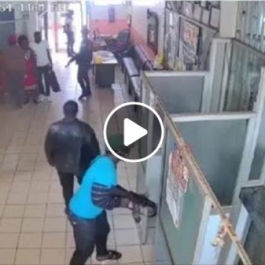 “Soldiers” disguise as Amba boys, attack Mitayen credit union in Bamenda (WATCH VIDEO)